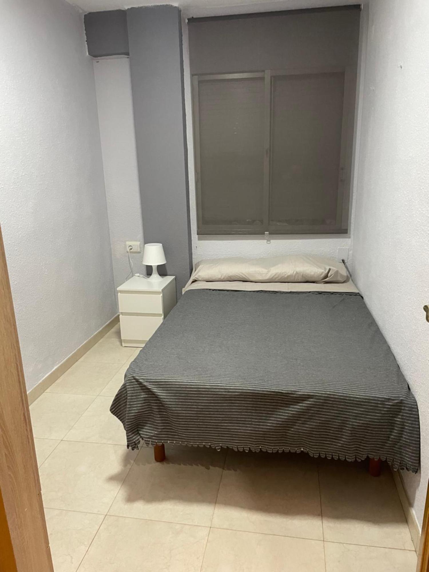 Apartamento Cercano Al Centro Daire Valensiya Dış mekan fotoğraf